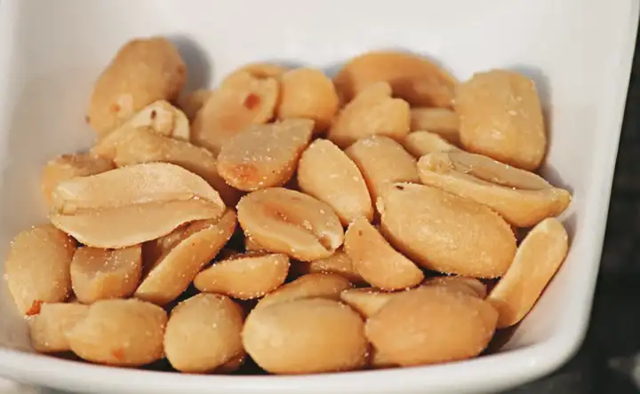 Amendoins salgados podem fazer aumentar o açúcar no sangue?