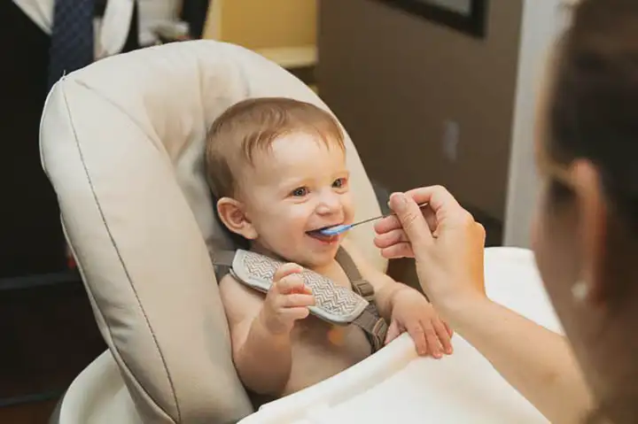 Bebê tem uma alergia alimentar? Sinais e sintomas