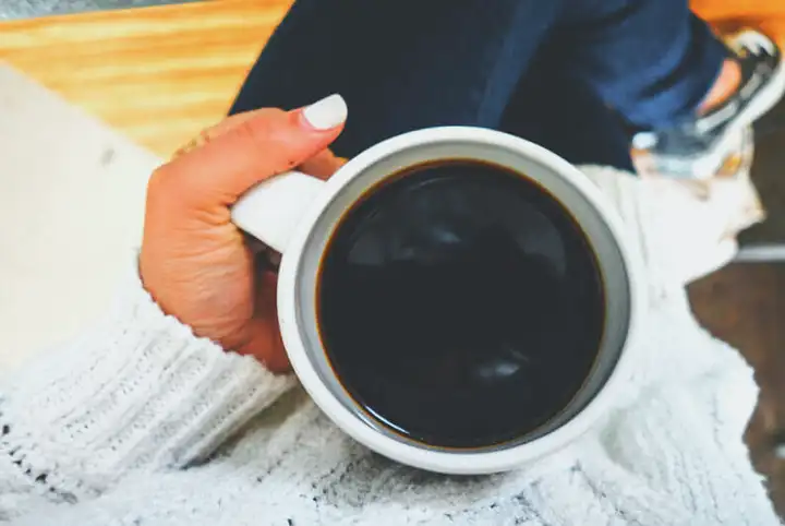 Café pode reduzir o risco de suicídio?