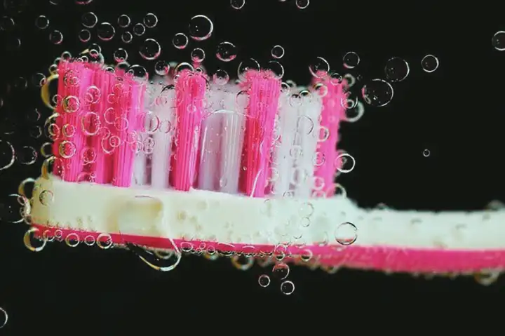 Cáries: Como Prevenir Dente Cariado e Placa Bacteriana