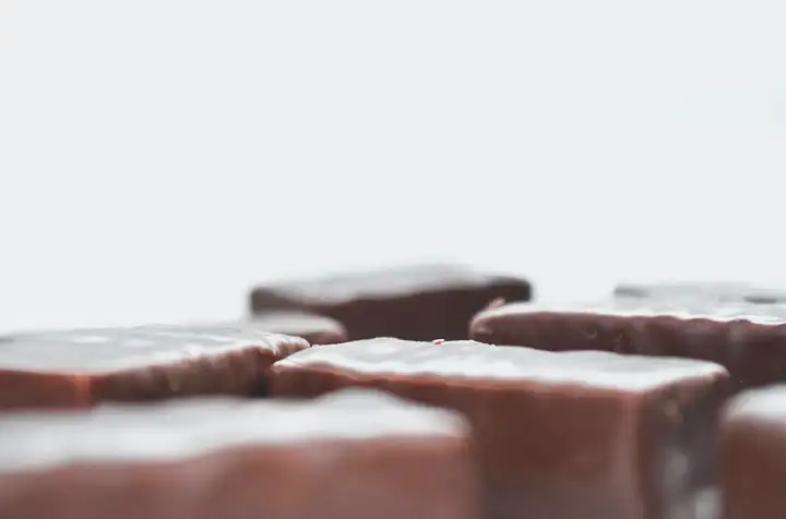 Chocolate amargo pode reduzir o seu colesterol
