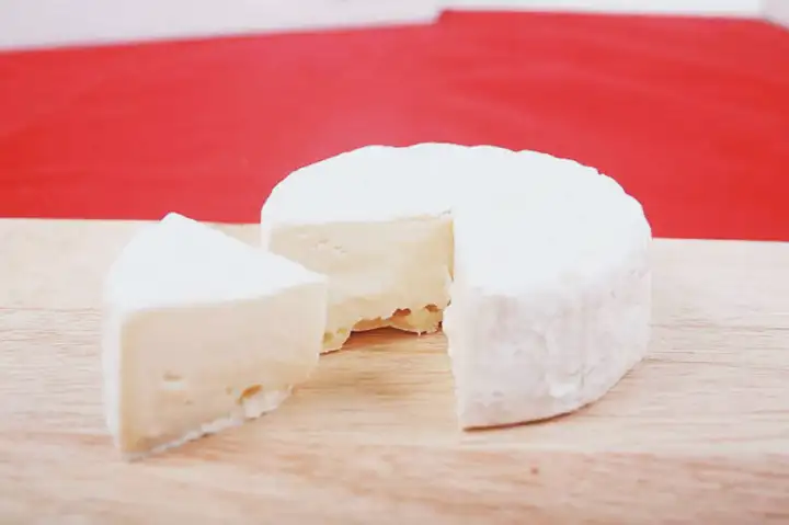Como é feito o queijo