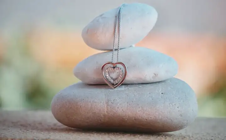 Como Perder Peso usando Chakra e Reiki Como Perder Peso usando Chakra e Reiki