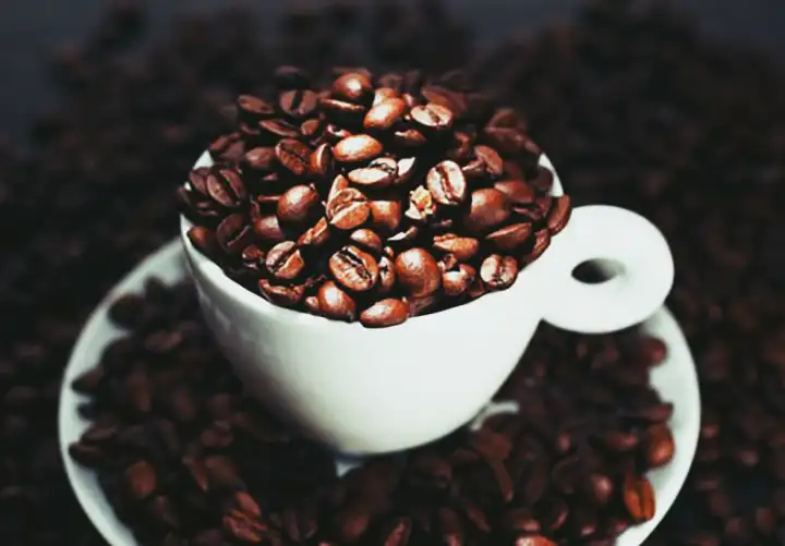 Consumo de cafeína e os sintomas da menopausa