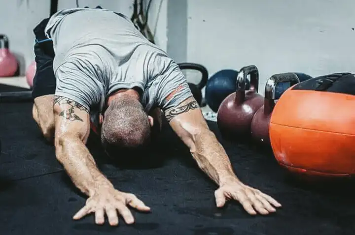 Exercícios para dormência nos dedos à noite