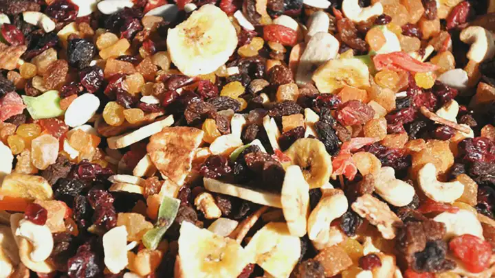 Fruta seca pode machucar meu estômago? Fruta seca pode machucar meu estômago?