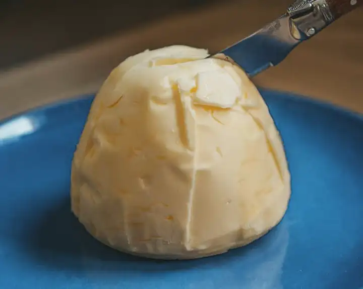 Manteiga ou margarina é mais saudável? Manteiga ou margarina é mais saudável?