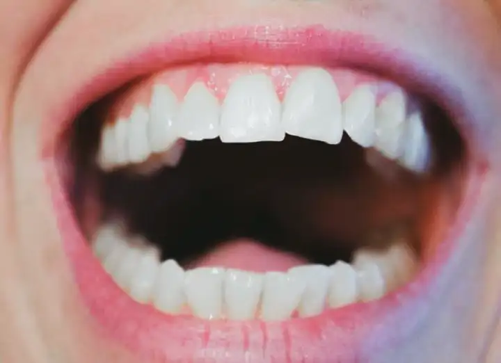 Não deixe os efeitos do estresse prejudicar os seus dentes