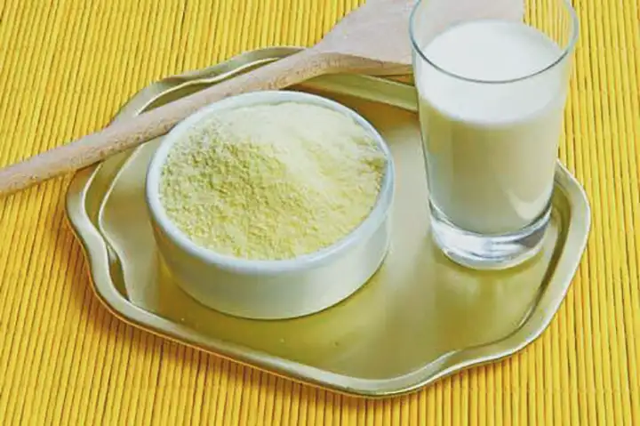 Proteína do leite em pó | 3 efeitos colaterais