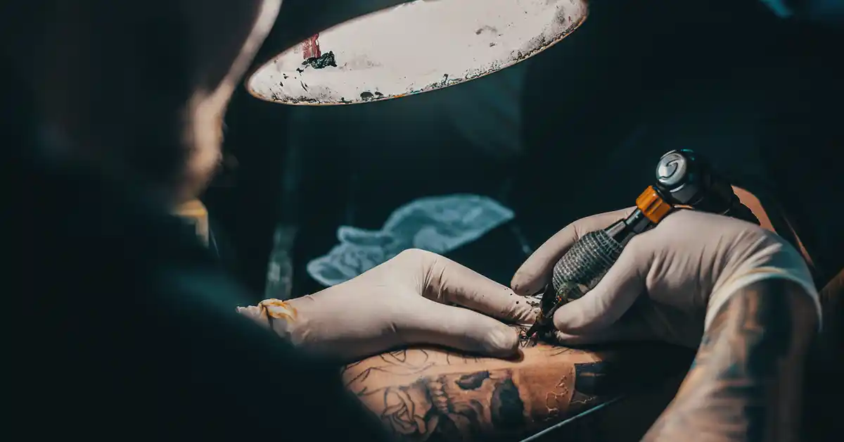 Quem tem Alergia de Pele pode fazer Tatuagem?