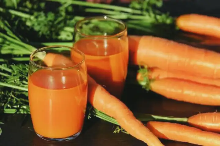 O que o Suco de Cenoura pode fazer para o seu Estômago?